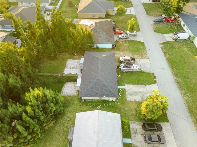 714-712 SE 4th TER, Cape Coral, FL 33990