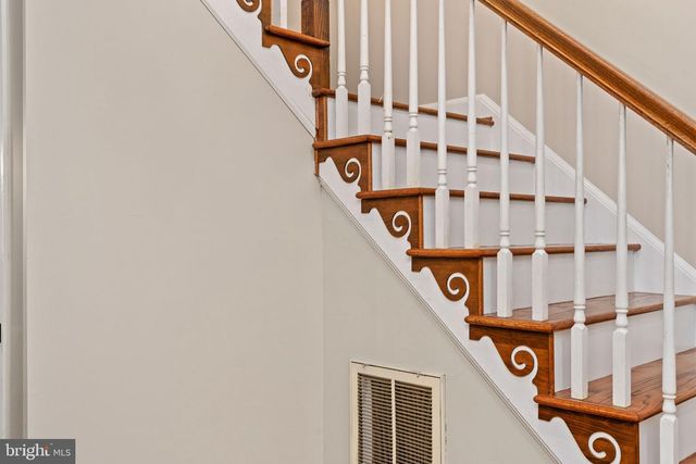 10 LAWRENCE, Fredericksburg, VA 22405