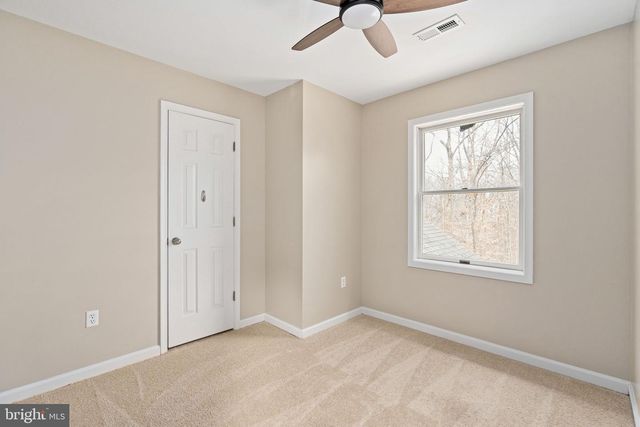 10 LAWRENCE, Fredericksburg, VA 22405