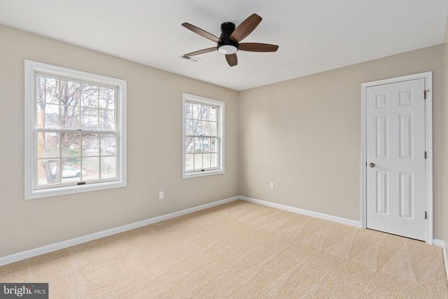 10 LAWRENCE, Fredericksburg, VA 22405