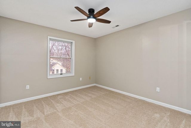 10 LAWRENCE, Fredericksburg, VA 22405