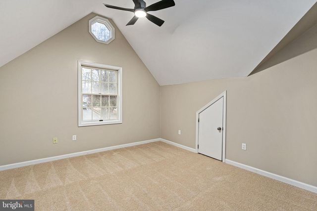 10 LAWRENCE, Fredericksburg, VA 22405