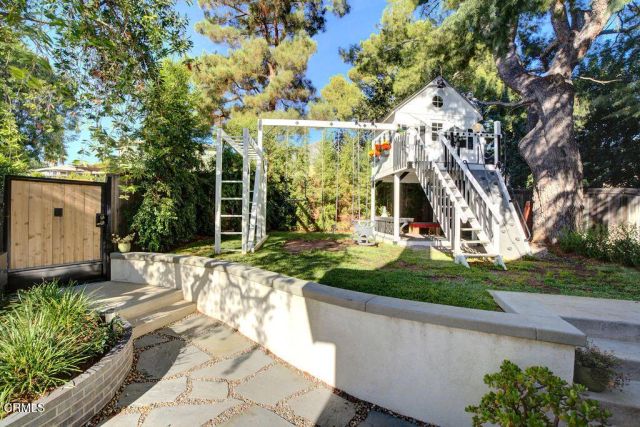 3500 Fairchild Street, La Crescenta, CA 91214