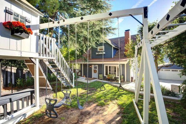 3500 Fairchild Street, La Crescenta, CA 91214