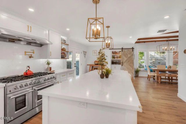 3500 Fairchild Street, La Crescenta, CA 91214