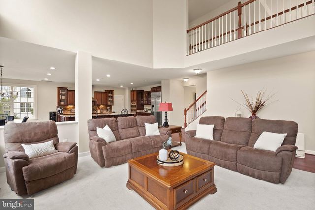 14 BRAEBURN CT, Round Hill, VA 20141