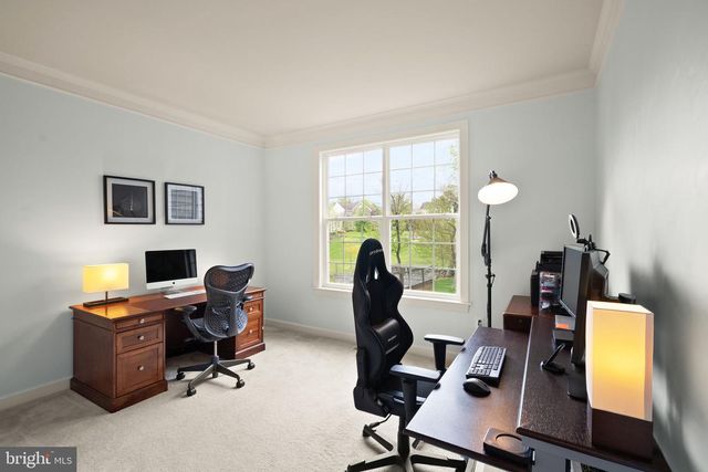 14 BRAEBURN CT, Round Hill, VA 20141