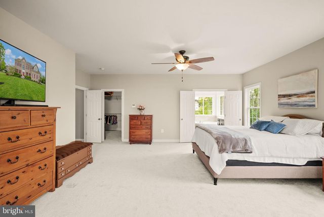 14 BRAEBURN CT, Round Hill, VA 20141