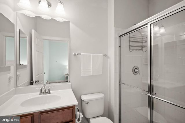 14 BRAEBURN CT, Round Hill, VA 20141