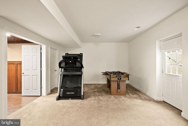 14 BRAEBURN CT, Round Hill, VA 20141