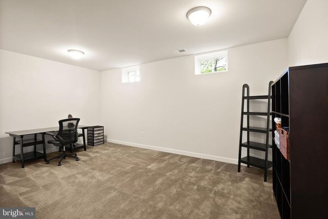 14 BRAEBURN CT, Round Hill, VA 20141