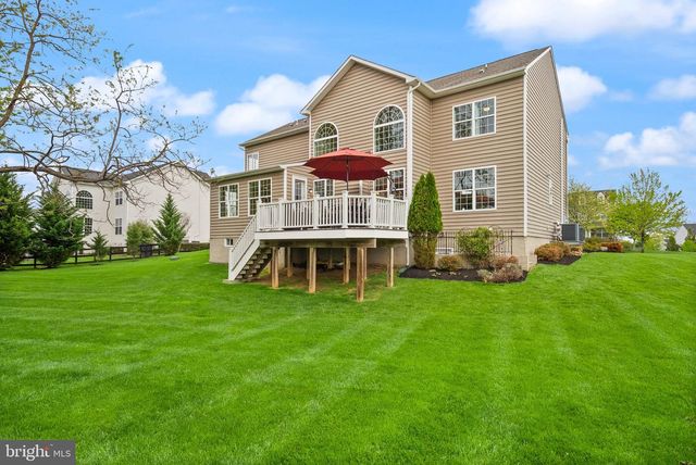 14 BRAEBURN CT, Round Hill, VA 20141