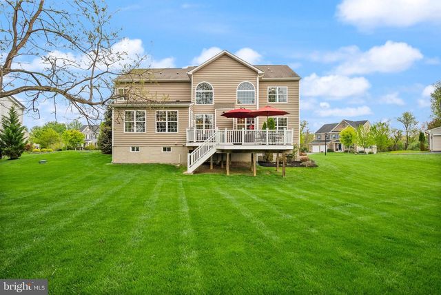 14 BRAEBURN CT, Round Hill, VA 20141