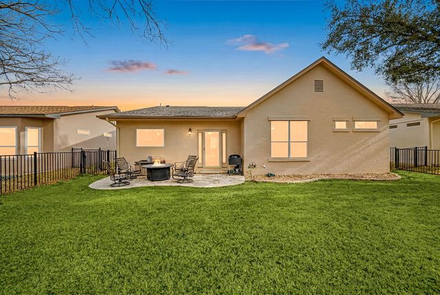 118 Bass ST, Georgetown, TX 78633