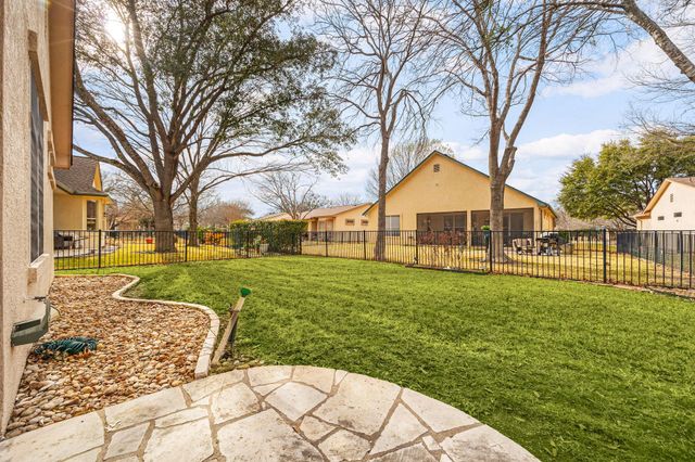 118 Bass ST, Georgetown, TX 78633