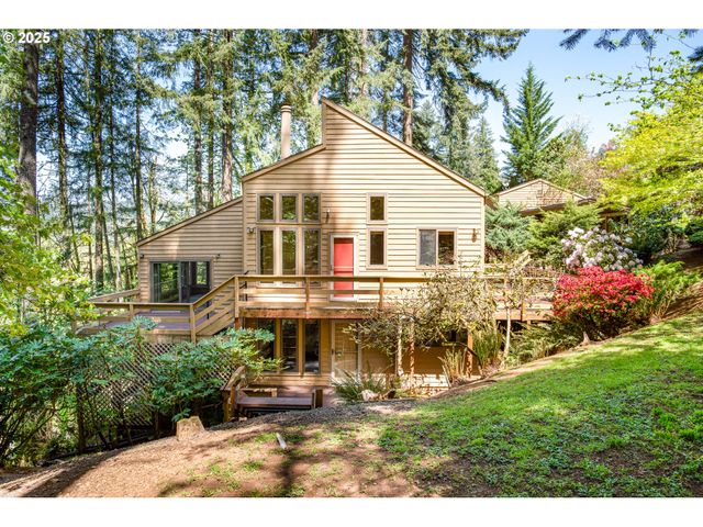 88154 TIKI Ln, Springfield, OR 97478