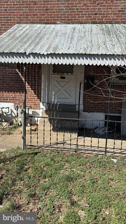 7303 SHERBROOK BLVD, Upper Darby, PA 19082