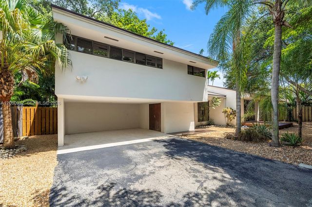 1753 Nocatee Drive, Miami, FL 33133