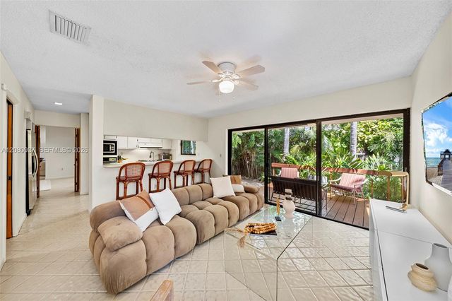 1753 Nocatee Drive, Miami, FL 33133