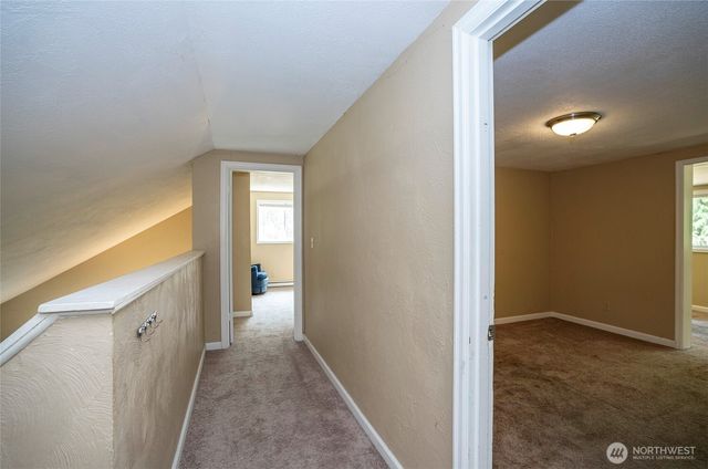 619 Cougar Street SE, Lacey, WA 98503