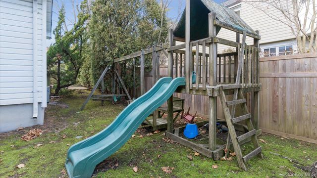 178 Wildacre Avenue, Lawrence, NY 11559