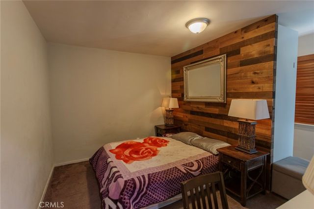 1724 Sombra Drive, Glendale, CA 91208