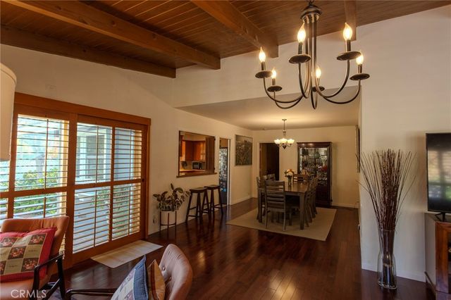 1724 Sombra Drive, Glendale, CA 91208