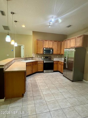 656 CHESTWOOD CHASE Drive, Orange Park, FL 32065