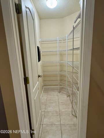 656 CHESTWOOD CHASE Drive, Orange Park, FL 32065
