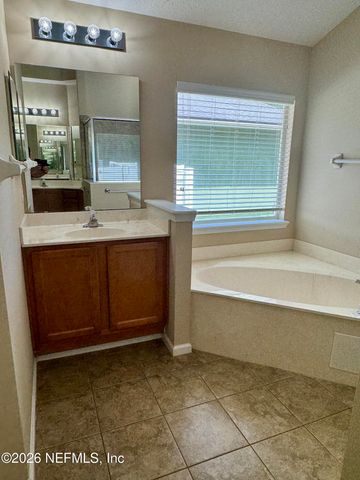 656 CHESTWOOD CHASE Drive, Orange Park, FL 32065