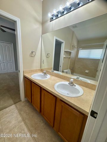 656 CHESTWOOD CHASE Drive, Orange Park, FL 32065