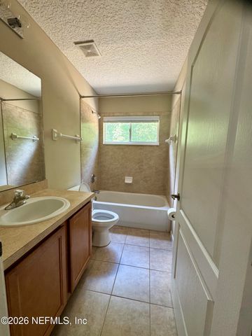 656 CHESTWOOD CHASE Drive, Orange Park, FL 32065