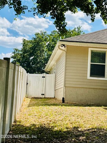 656 CHESTWOOD CHASE Drive, Orange Park, FL 32065