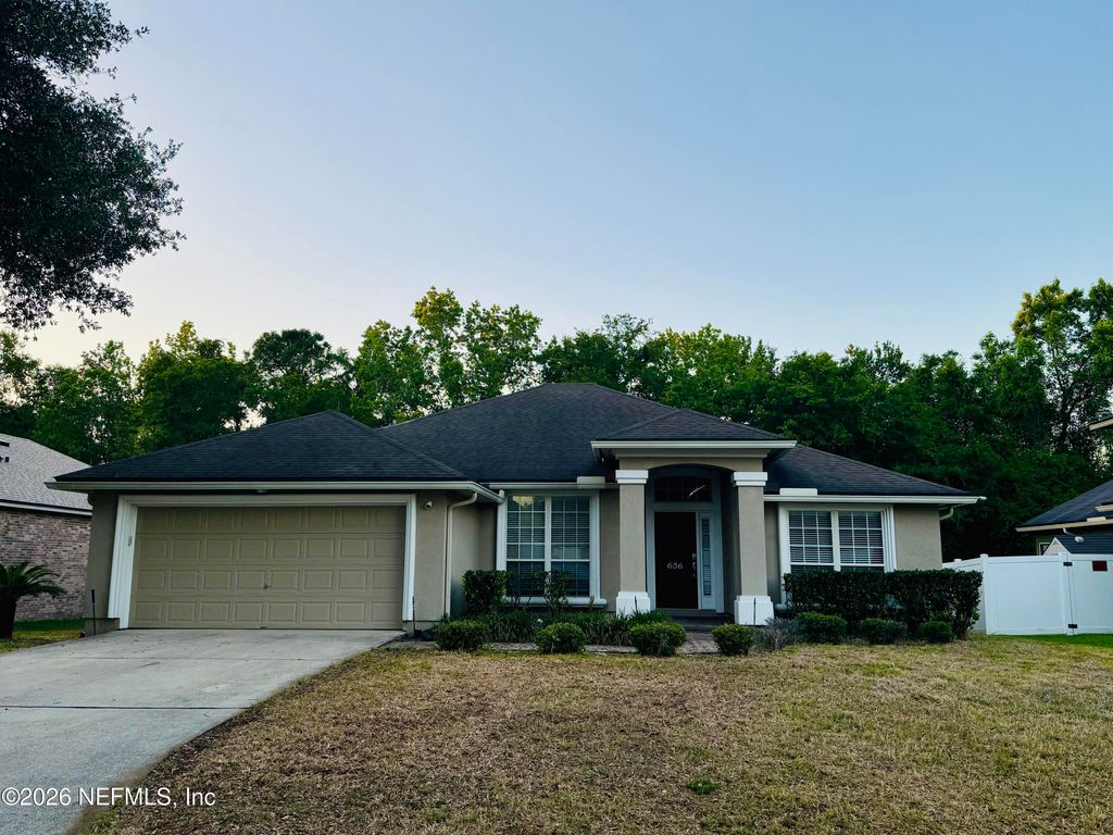 656 CHESTWOOD CHASE Drive, Orange Park, FL 32065