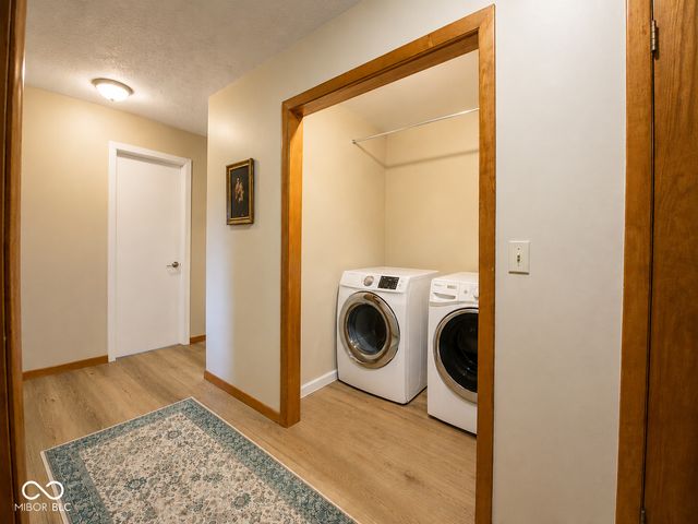 6 U Drive, Cloverdale, IN 46120