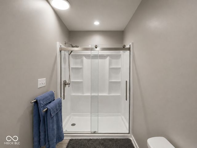 6 U Drive, Cloverdale, IN 46120
