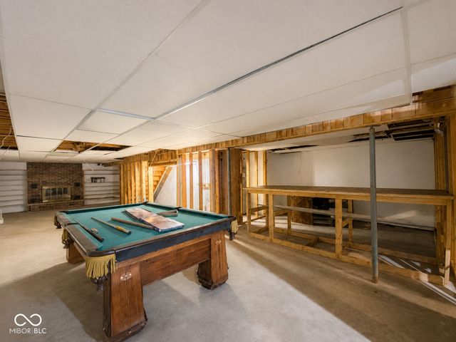 6 U Drive, Cloverdale, IN 46120