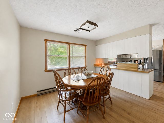6 U Drive, Cloverdale, IN 46120