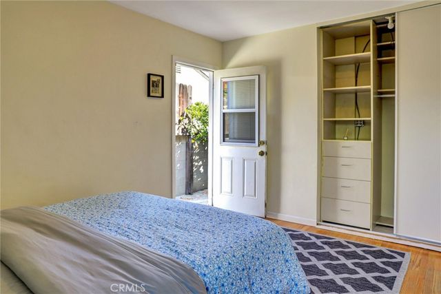 15123 Killion Street, Sherman Oaks, CA 91411