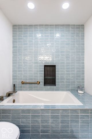 7346 King George Drive, Indianapolis, IN 46260
