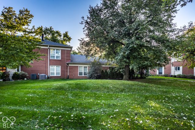 7346 King George Drive, Indianapolis, IN 46260