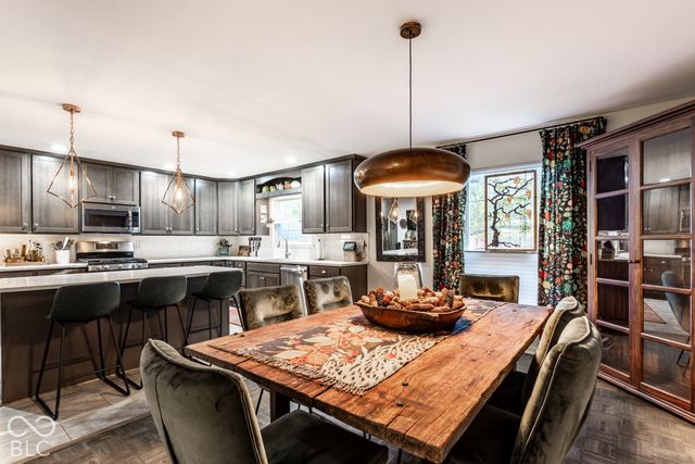 7346 King George Drive, Indianapolis, IN 46260