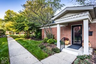 7346 King George Drive, Indianapolis, IN 46260