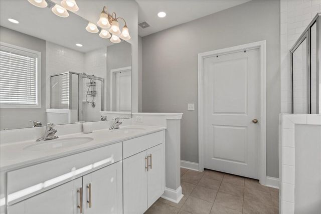 612 Ravensridge Lane, Moncks Corner, SC 29461