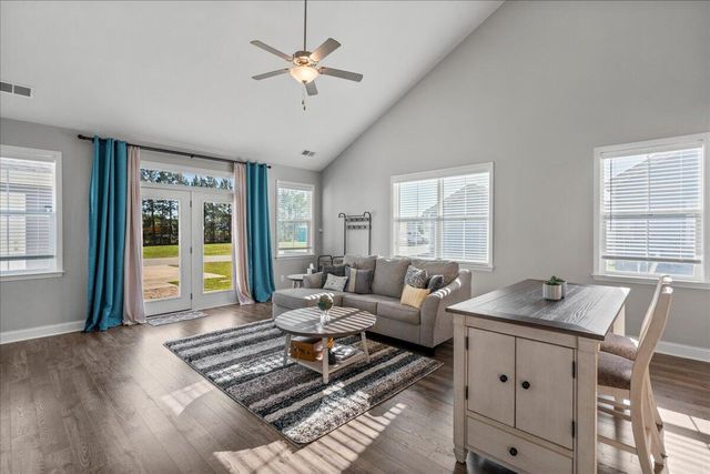 612 Ravensridge Lane, Moncks Corner, SC 29461