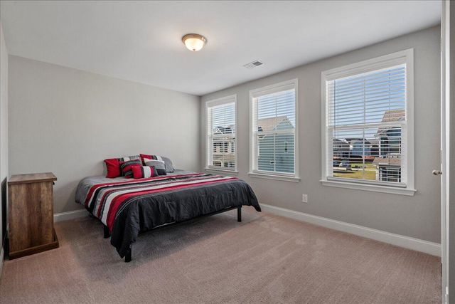 612 Ravensridge Lane, Moncks Corner, SC 29461