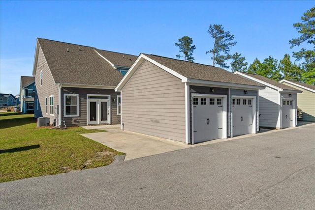 612 Ravensridge Lane, Moncks Corner, SC 29461