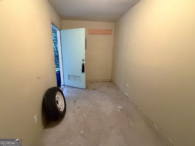 5400 Holland Drive, Columbus, GA 31909