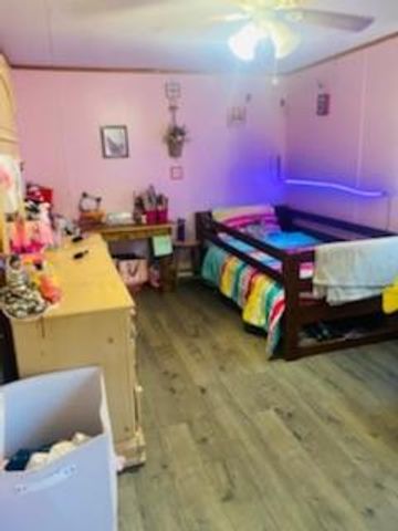 505 August Street, El Campo, TX 77437