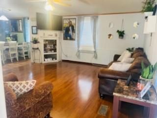 505 August Street, El Campo, TX 77437